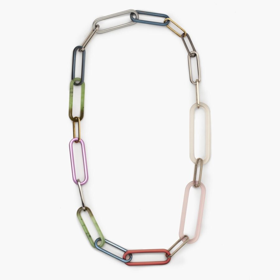 “Necklace 3 Point 7” made different of materials, but each link with the same weight: 3.7 gram. By Gijs Bakker, numbered 4/7, designed in 2014.